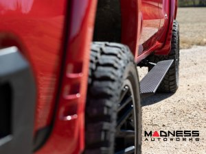 Chevrolet Silverado Side Steps - Power Running Boards - Lighted - Crew Cab - Rough Country Chevrolet Silverado Side Steps - Power Running Boards - Lighted - Crew Cab - Rough Country